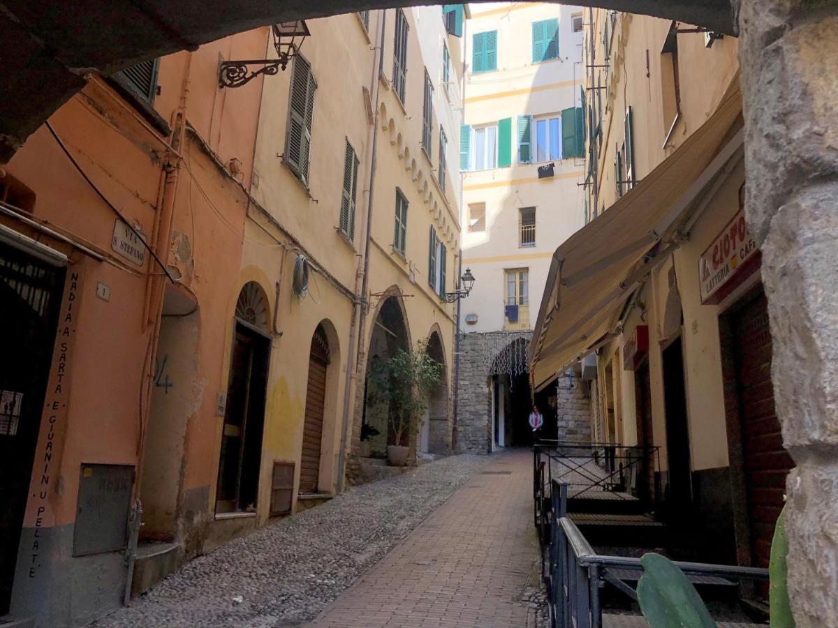 Appartamento Ai Piedi Della Pigna Σαν Ρέμο Εξωτερικό φωτογραφία