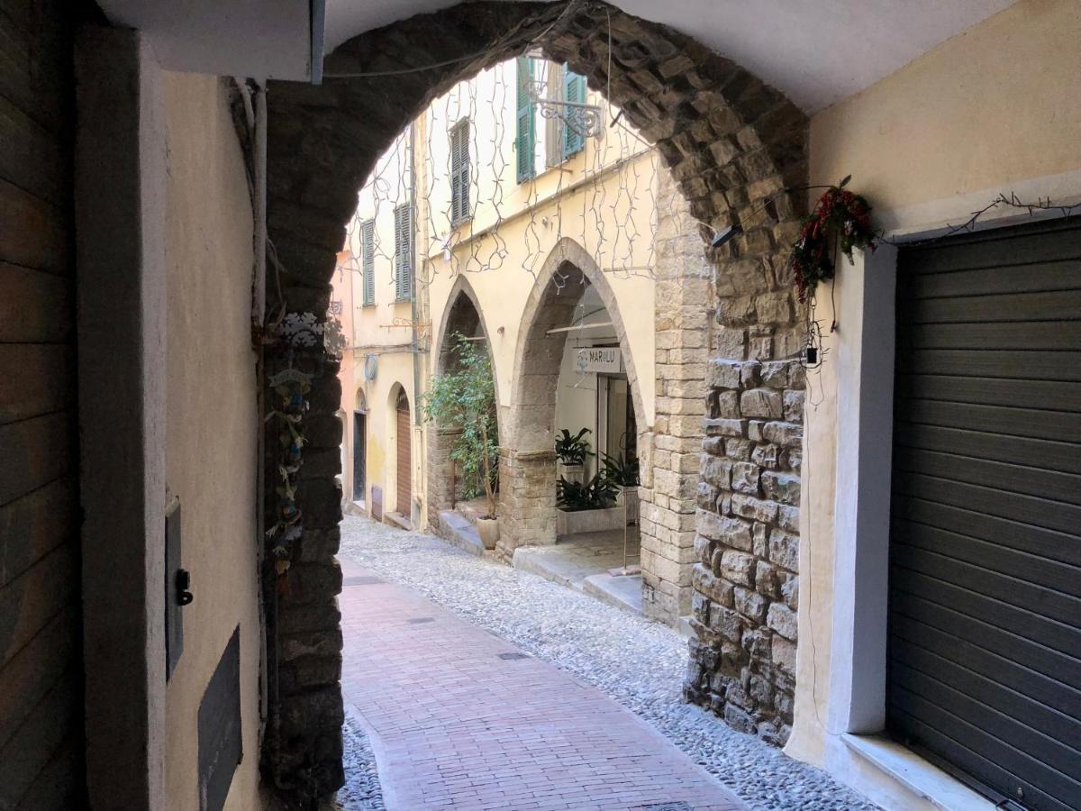 Appartamento Ai Piedi Della Pigna Σαν Ρέμο Εξωτερικό φωτογραφία