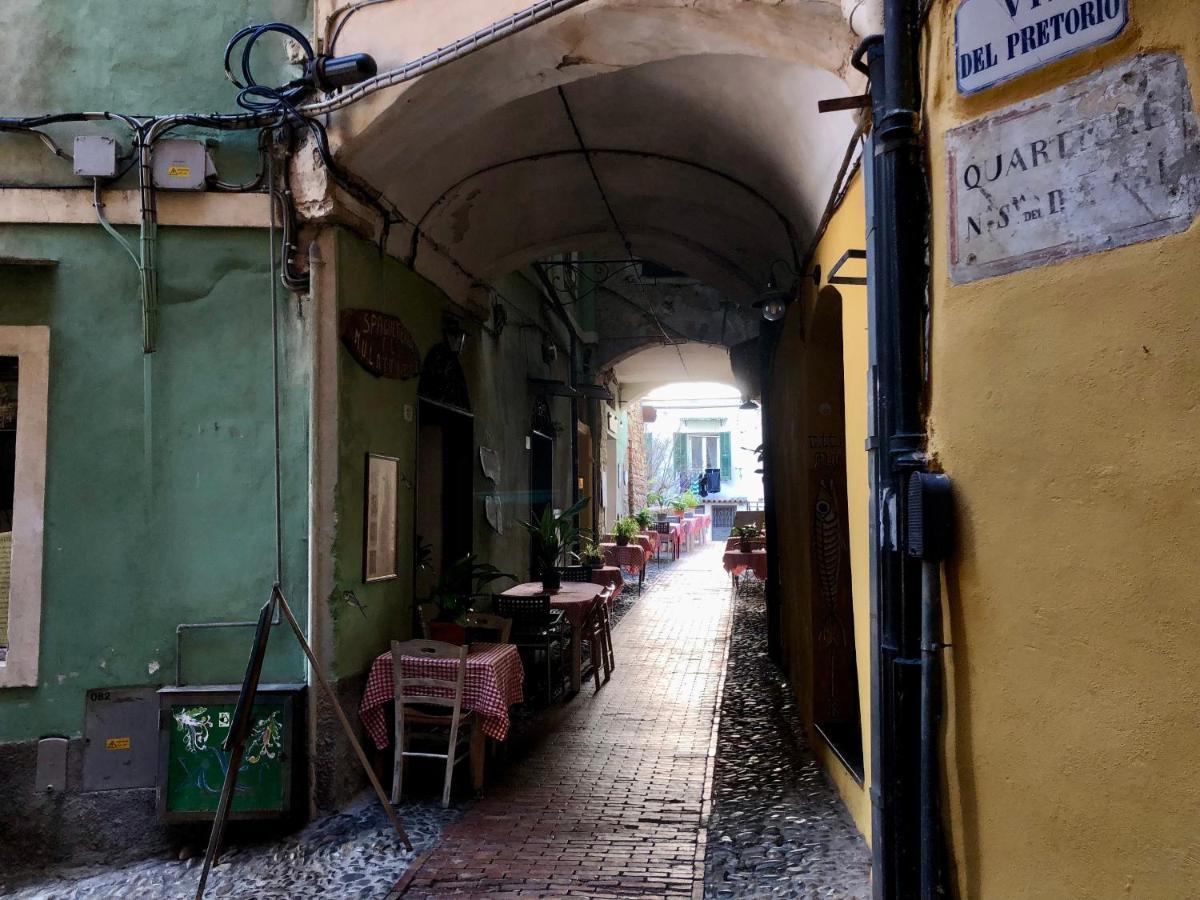 Appartamento Ai Piedi Della Pigna Σαν Ρέμο Εξωτερικό φωτογραφία