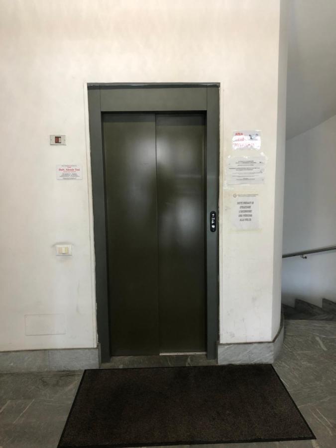 Appartamento Ai Piedi Della Pigna Σαν Ρέμο Εξωτερικό φωτογραφία