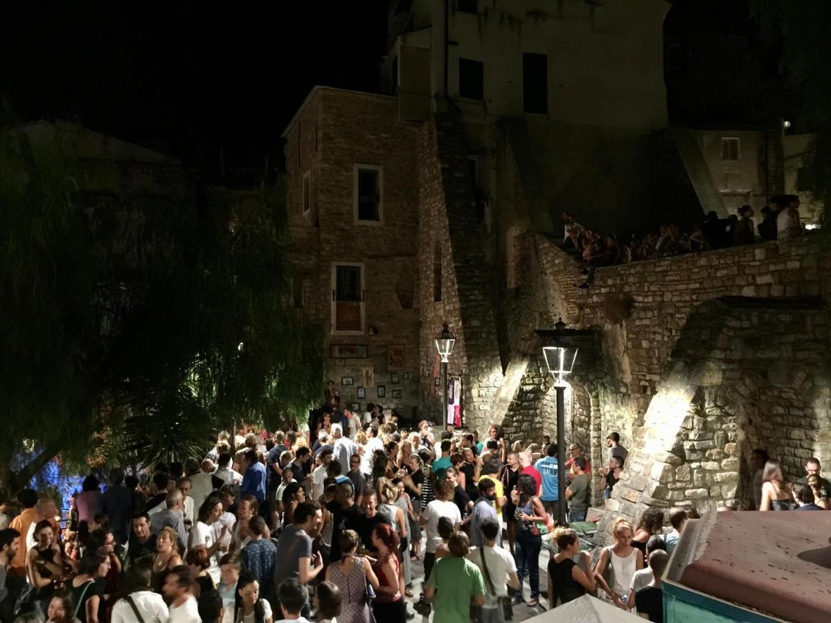 Appartamento Ai Piedi Della Pigna Σαν Ρέμο Εξωτερικό φωτογραφία